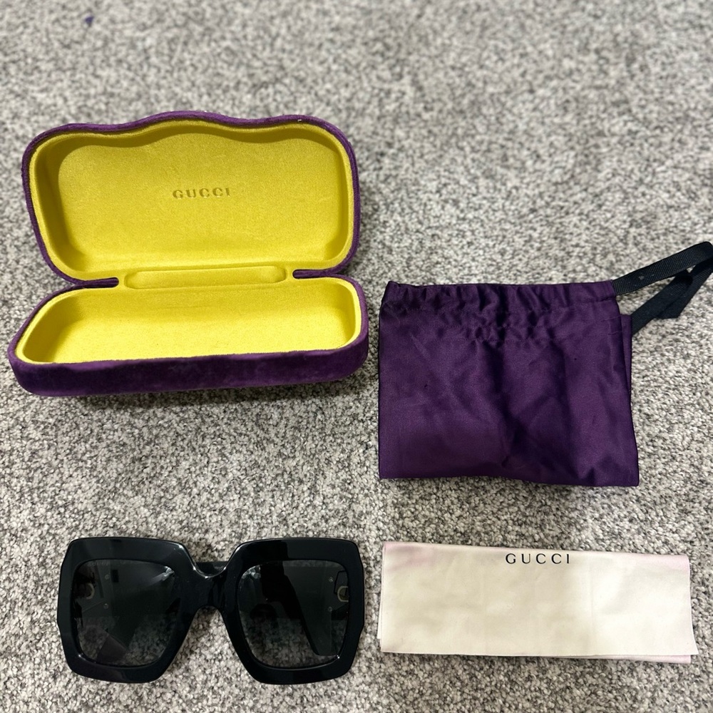 Gucci Black Oversized Sunglasses